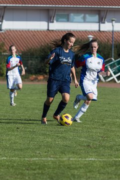 Bild 344 - B-Juniorinnen Krummesser SV - SV Henstedt Ulzburg : Ergebnis: 0:3